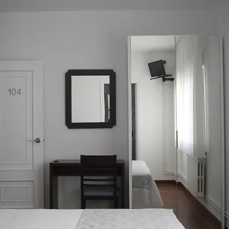 Πανσιόν Elisardo Noia